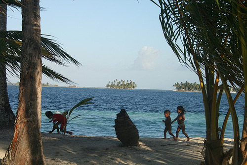 Kuna children