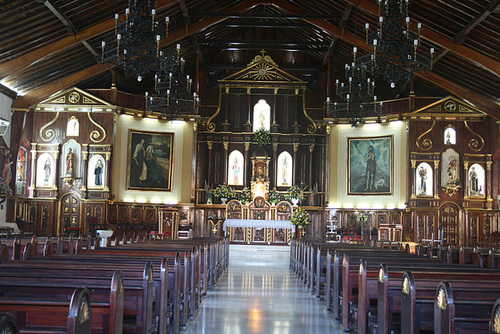 Cathedral interior, Chitré