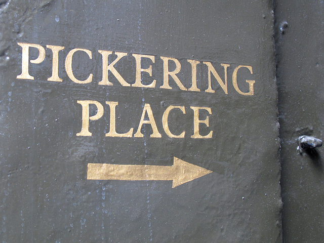 Pickering Place ->