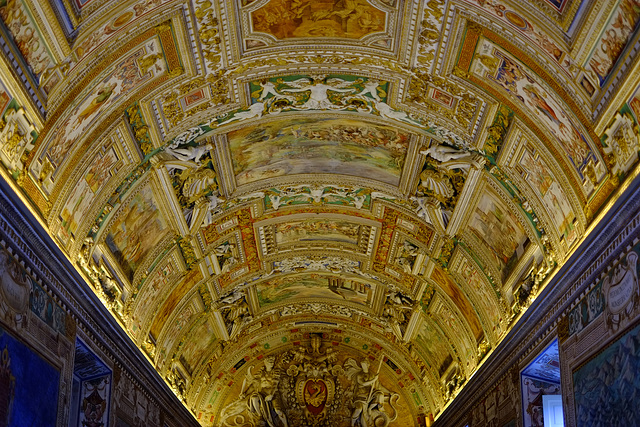 Rome Honeymoon Fuji XE-1 Vatican Museums Map Room ceiling 5