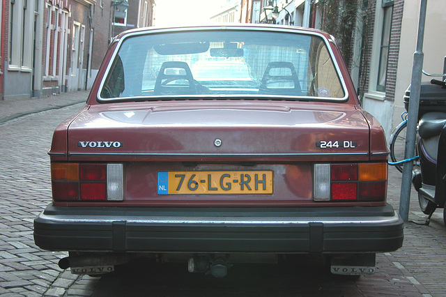 1979 Volvo 244 DL Automatic