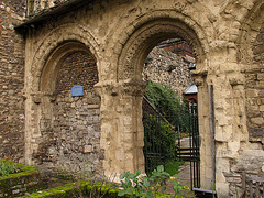 Chapter House 1