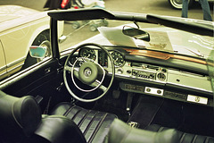 Mercedes dashboard