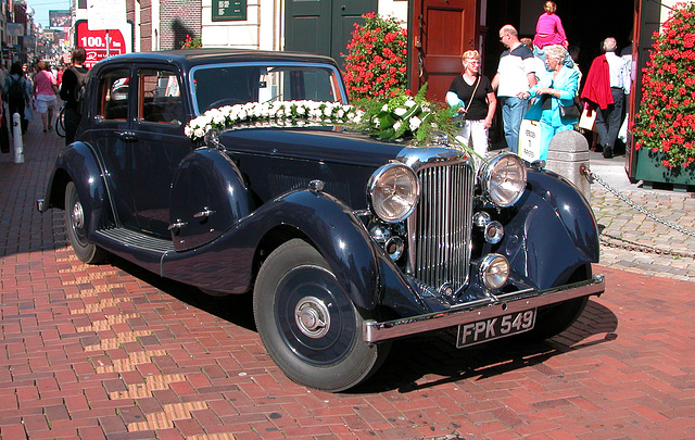 1937 Lagonda on marriage service