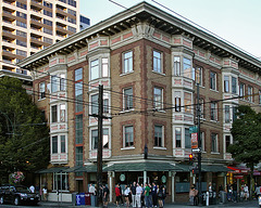 Robson and Thurlow – Vancouver, British Columbia