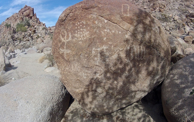 Petroglyphs (114910)
