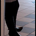 Pause traversier / Ferry break - Séduisante jeune Dame en bottes de cuir à talons hauts / Cute Lady in High-heeled boots - 25-10-2008.