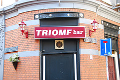 Triomf bar