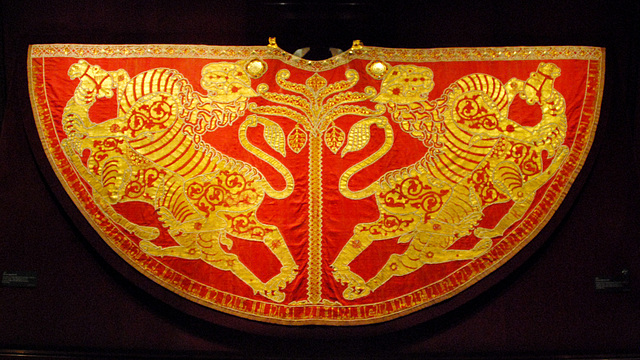Schatzkammer of the Hofburg: coat
