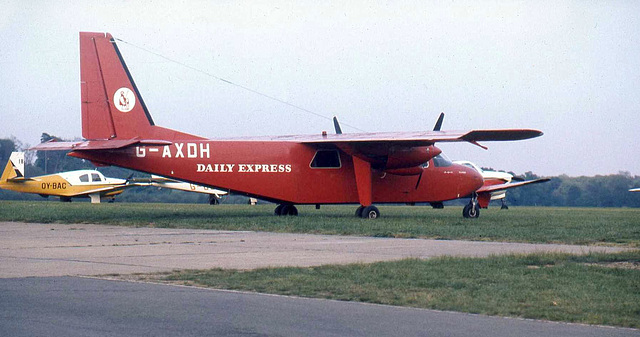 Islander G-AXDH (Daily Express)
