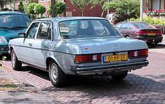 1983 Mercedes-Benz 230 E