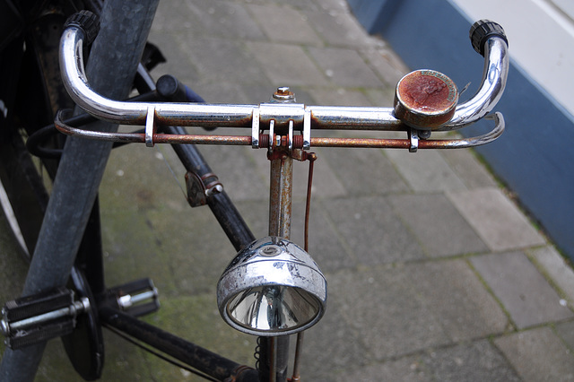 Old Juncker bicycle: handlebar and braking system