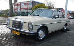 1971 Mercedes-Benz 240 D