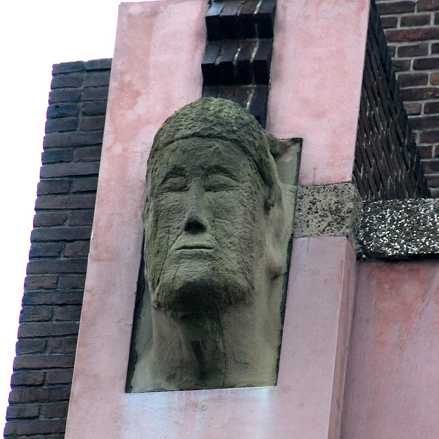 Head on a house in The Hague