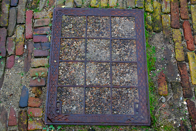 Manhole cover of Nering Bögel of the post-1928 period