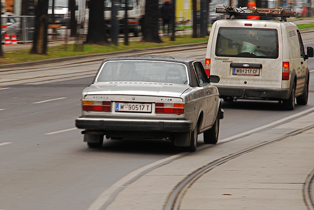 Cars in Vienna: Volvo 262 C