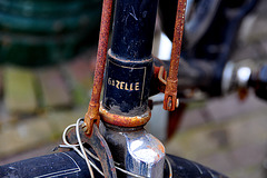 Old Gazelle bike: brake rods