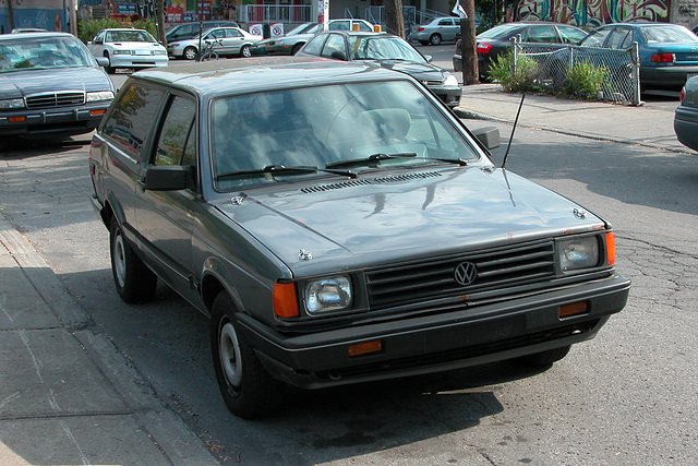 Cars in Montreal: Volkswagen Fox