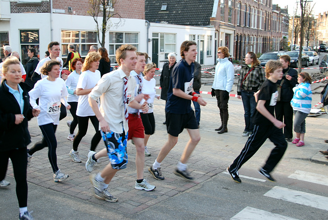 Running event in Leiden: Runners