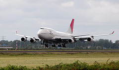 Landing JAL-Boeing 747 at Schiphol