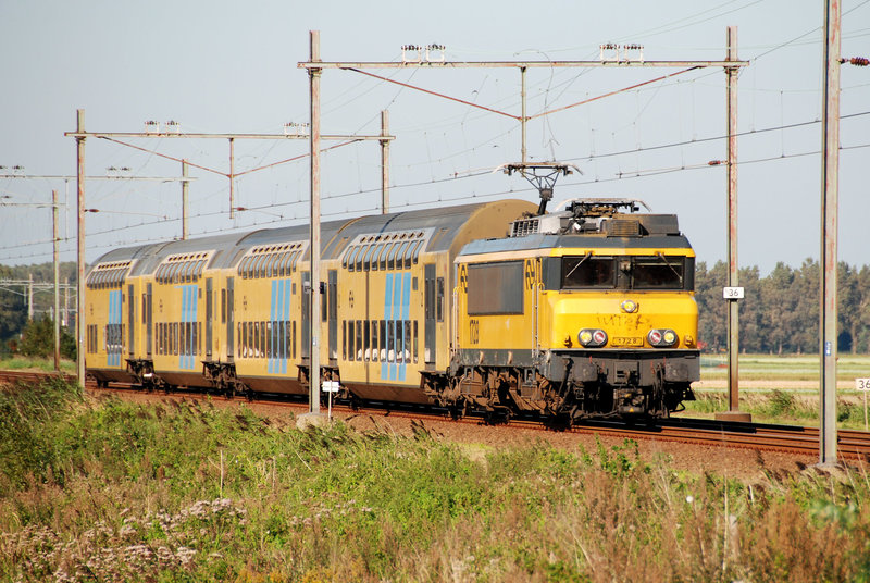 Celebration of the centenary of Haarlem Railway Station: Engine 1703 pulling a double-decker train