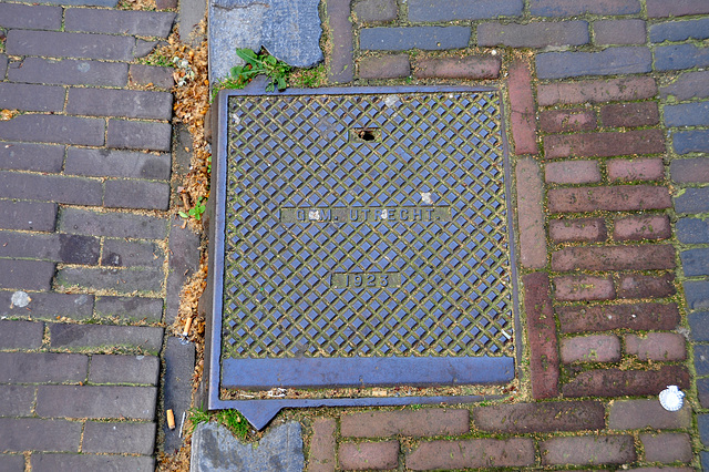 Drain cover of 1923