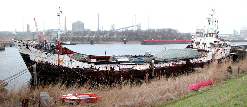 Rusty old ship at IJmuiden
