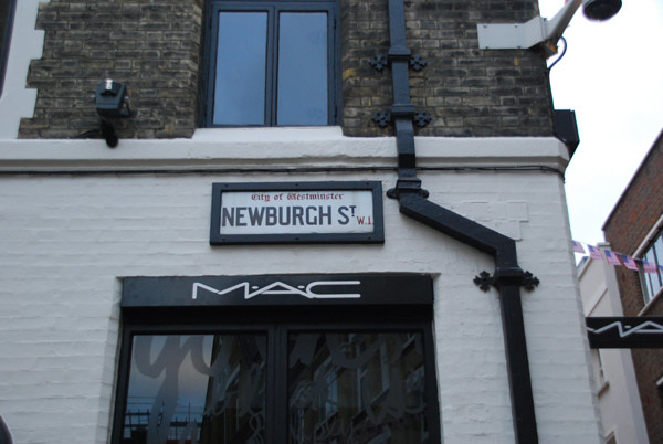 Newburgh St