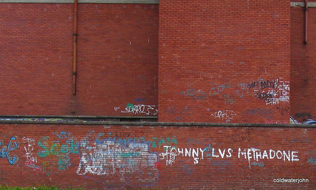 Graffiti highlighting Glasgow's drug problem...