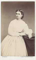 Marie Schröder by Erwin Hanfstaengl (2)