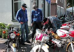 Oldtimer Day Ruinerwold: Mopeds