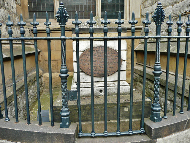 gwilt tomb, southwark cathedral, london