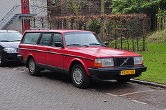 1992 Volvo 240 Polar