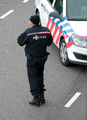 Bomb scare in Leiden: Police man