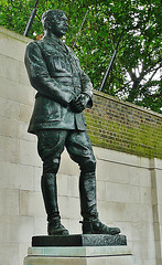 kitchener memorial, horse guards parade, london