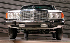 In the Mercedes-Museum: 300 SD