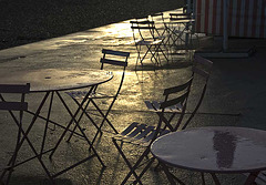 contre-jour chairs