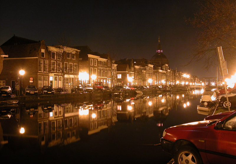 View of the Oude Singel in Leiden