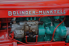 Oldtimer day at Ruinerwold: Bolinder-Munktell diesel engine with Bosch diesel pump