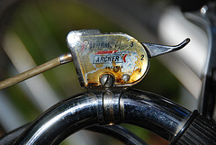 Gazelle Tour Populair bicycle: Sturmey Archer gear changer