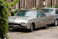 London vehicles: 1963 Ford Thunderbird in the mews.