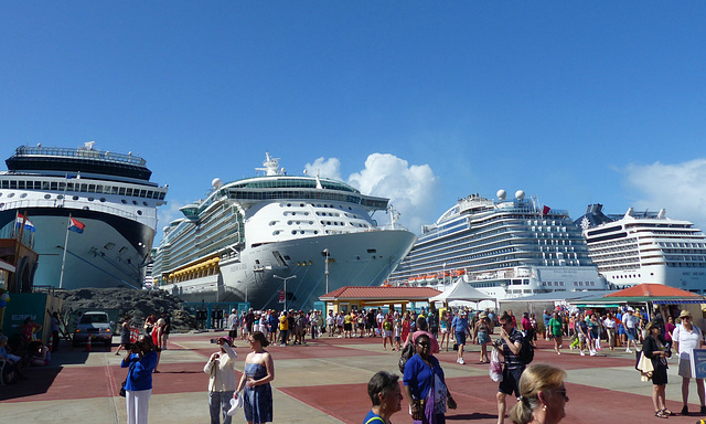 Cruise Ships at St. Maarten (2) - 30 January 2014