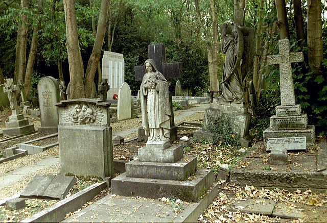 Highgate cemetery