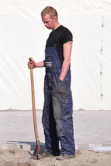 Worker with shovel