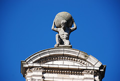Things on rooftops: a statue of Atlas