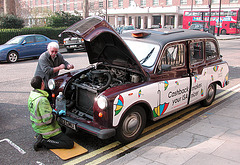 London cabbie getting help from the AA