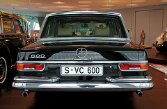 In the Mercedes-Museum: 600