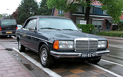 Mercedes-Benz 280 CE Cabriolet