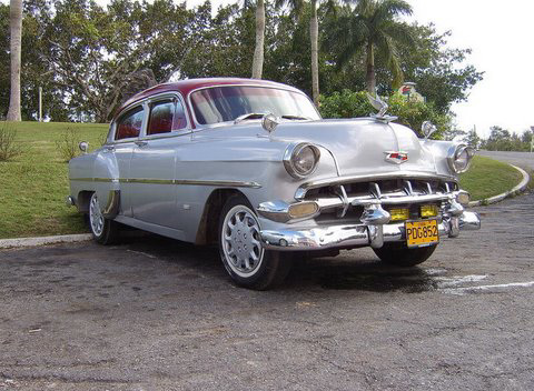 Cuban Car #19