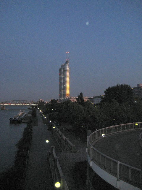 Wien, Millennium Tower